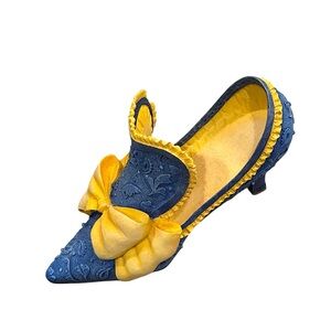 Willow Hall age of elegance Shoe Collection hand painted